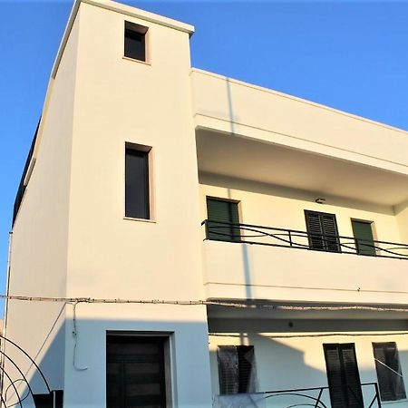 Appartamento Petraroli By Salentolimit Porto Cesareo Buitenkant foto